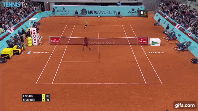Kyrgios' Tweener